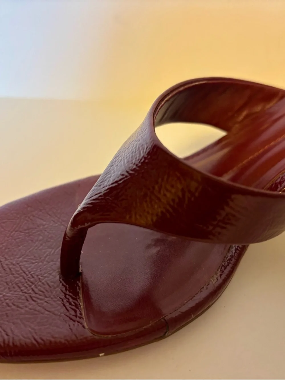 Zara Burgundy Patent Leather Thong Heeled Sandals - Picture 6 of 8